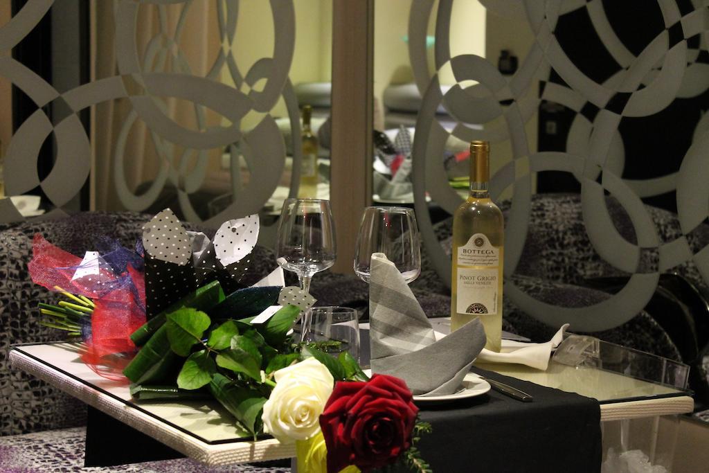 Kleopatra Design 4* Napoli