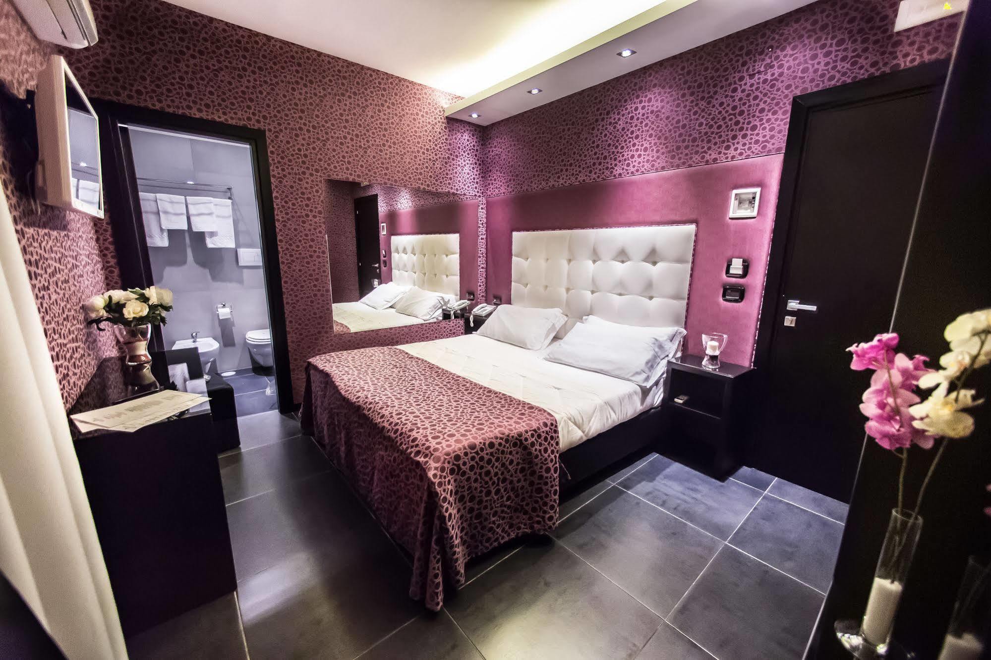Kleopatra Design 4*